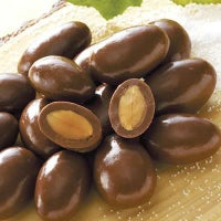 塩アーモンドチョコレート